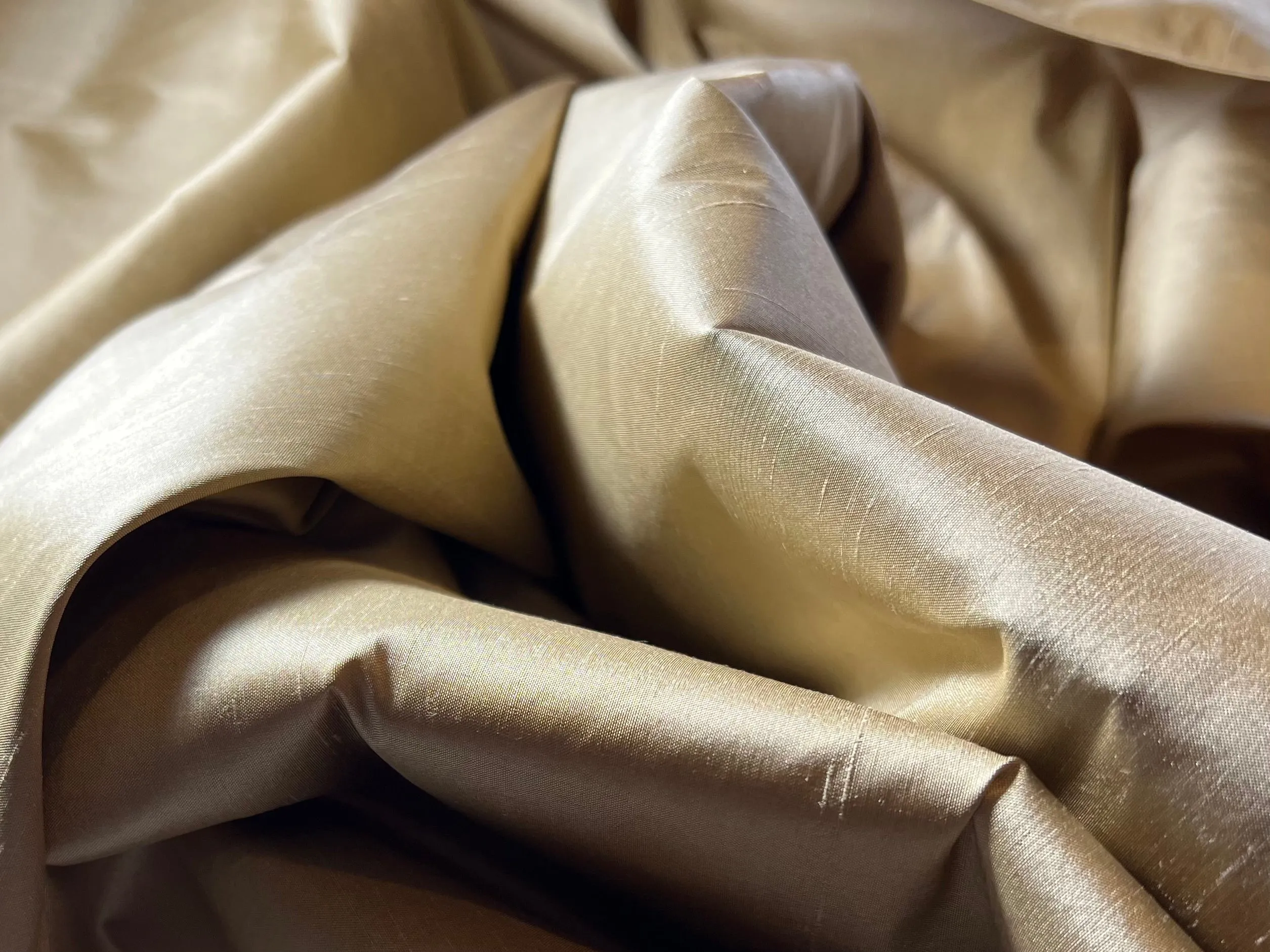 #1383 Corsican Treasure 100% Silk Shantung Remnant