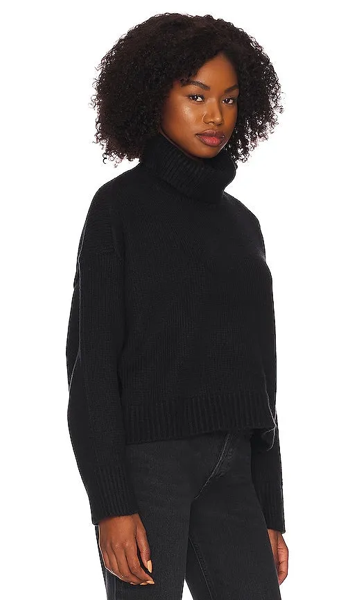 525 Relaxed Turtleneck Sweater in Black