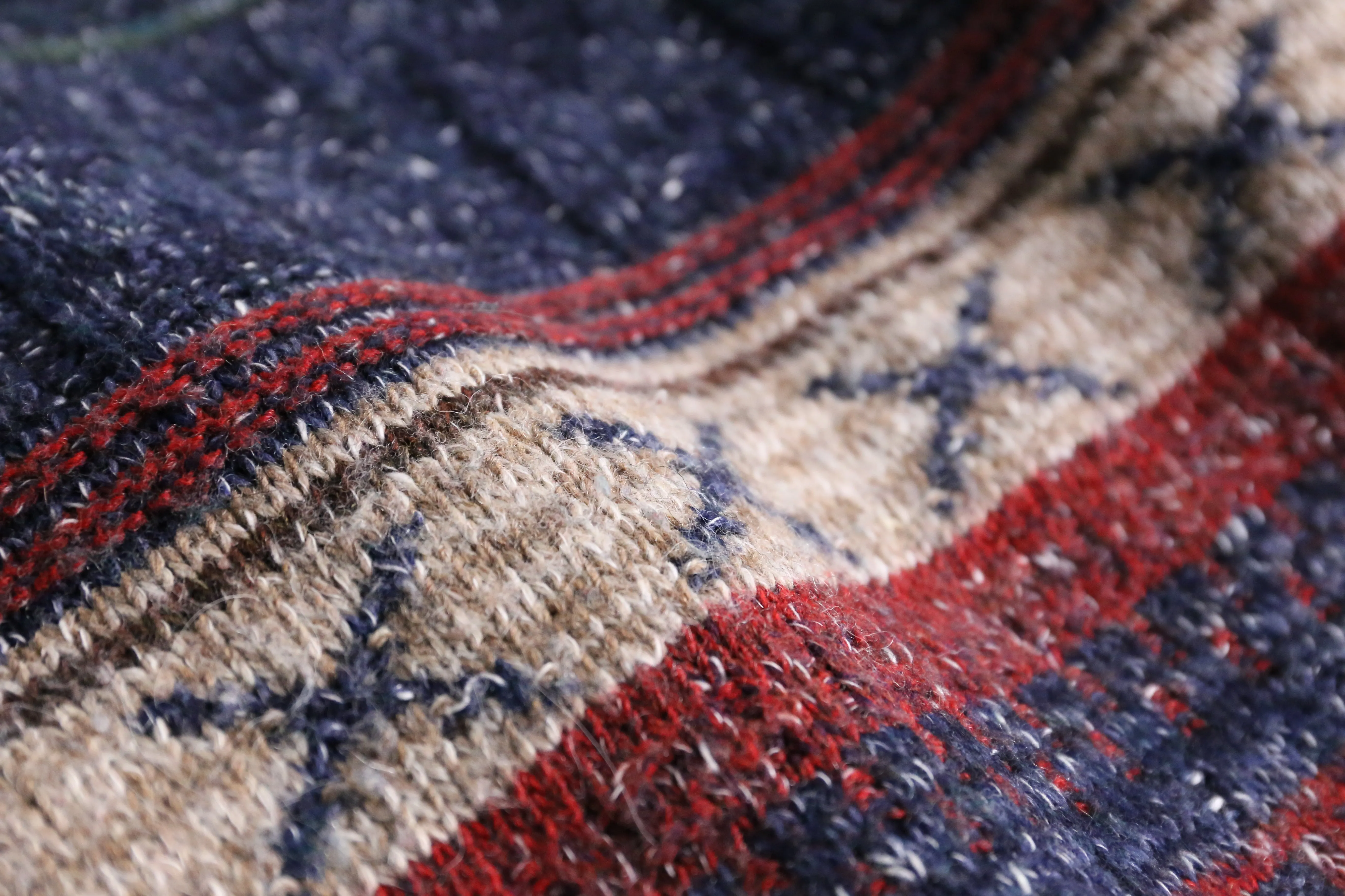 all over pattern border knit