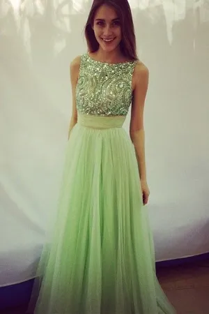 Anneprom Elegant Scoop Beading A-Line Tulle Green Floor-Length Prom Dresses APP0155