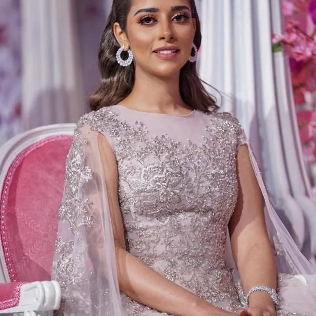 Arabic Blush Pink Beaded Lace Luxury Evening Dresses With Cloak