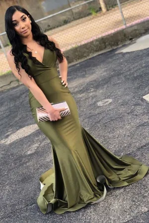 Attractive Green V Neck Floor Length Mermaid Prom Dresses