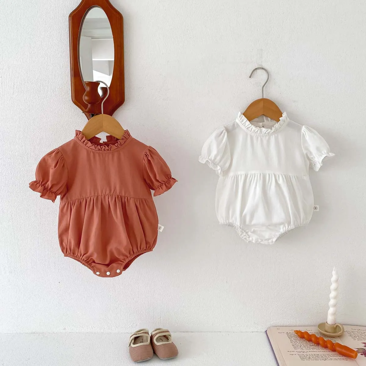 Baby Girls Solid Color Rompers Wholesale 240409105