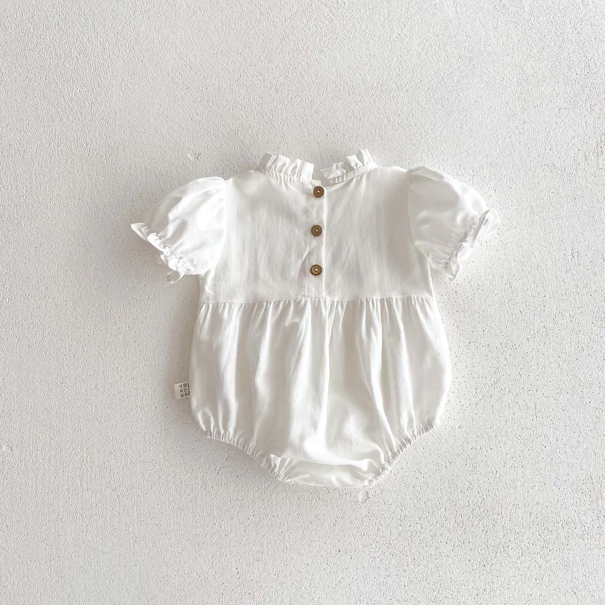 Baby Girls Solid Color Rompers Wholesale 240409105