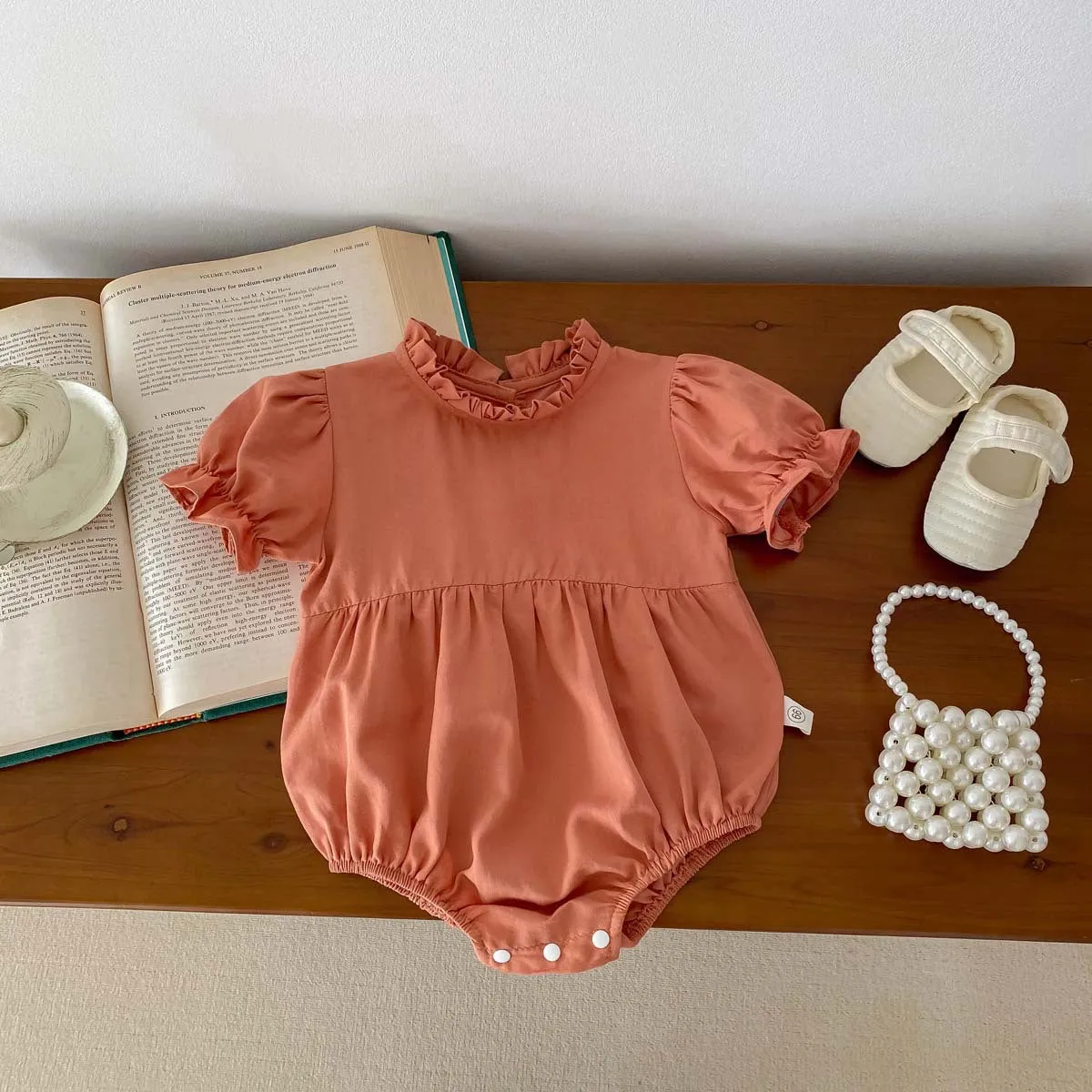 Baby Girls Solid Color Rompers Wholesale 240409105