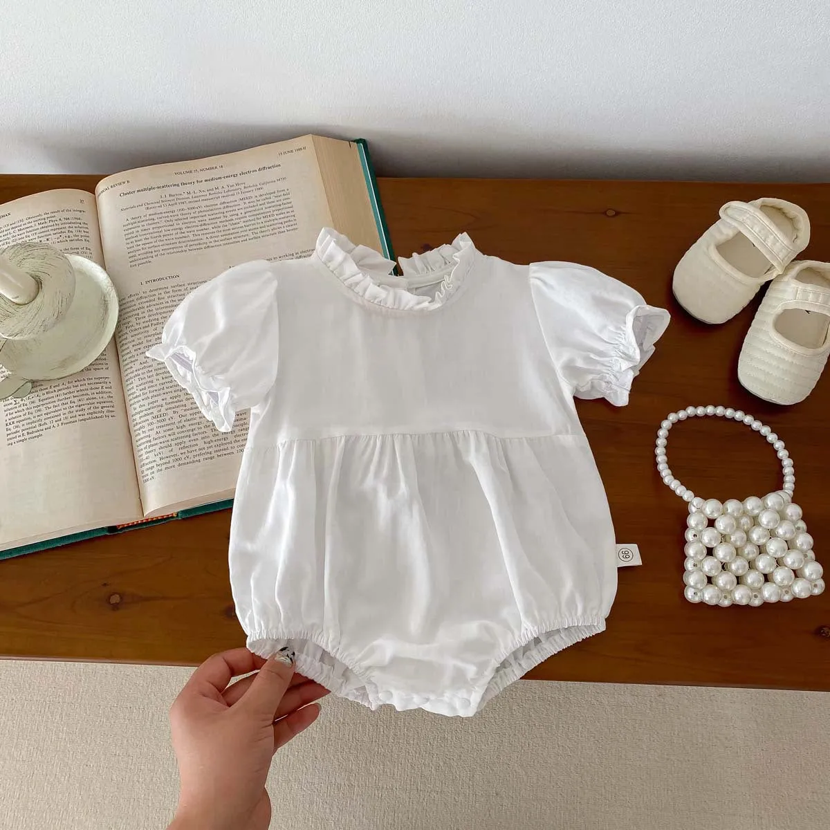 Baby Girls Solid Color Rompers Wholesale 240409105