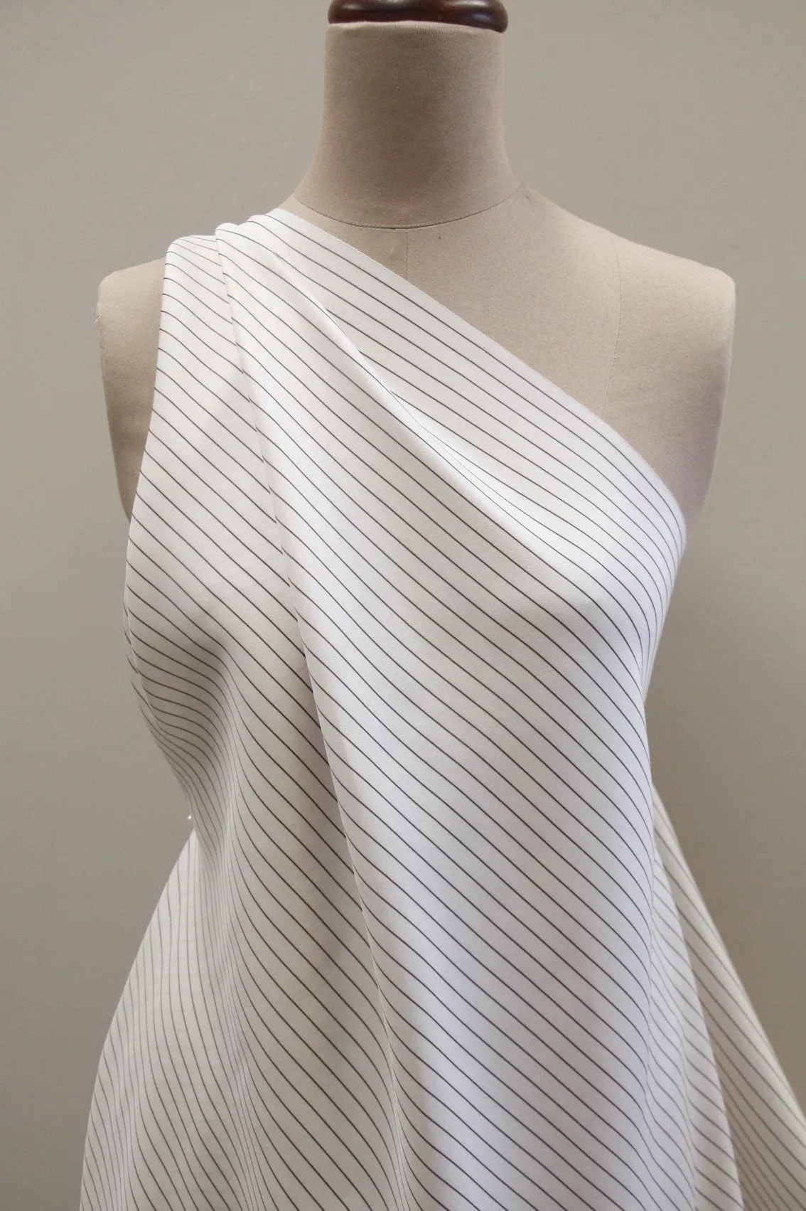 Behind The Lines Cream