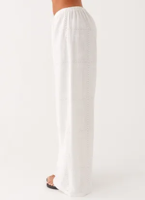 Bille Low Rise Pants - White Bille Low Rise Pants - White