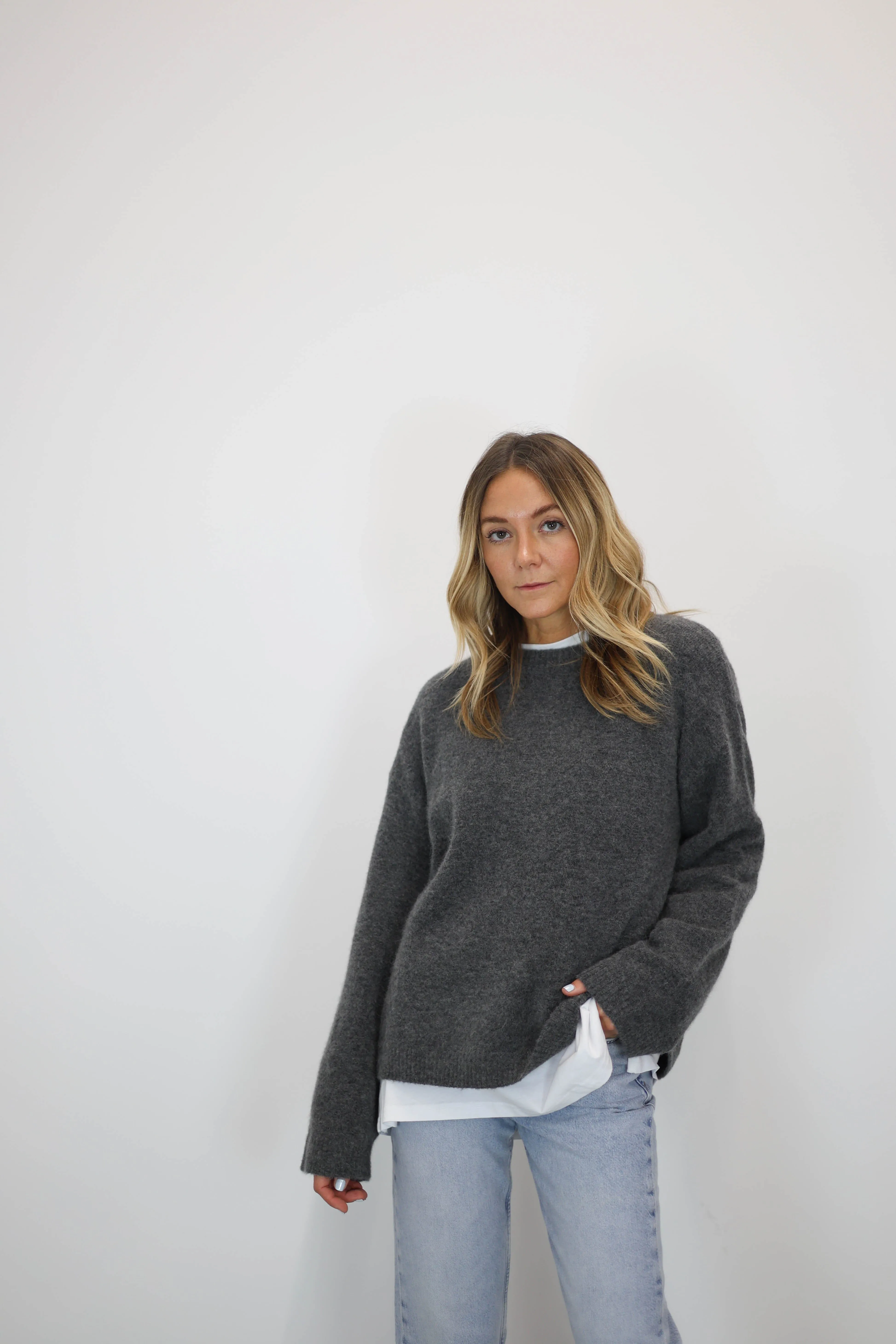 BIRTE APLACA WOOL SWEATER WITH WIDE SLEEVES