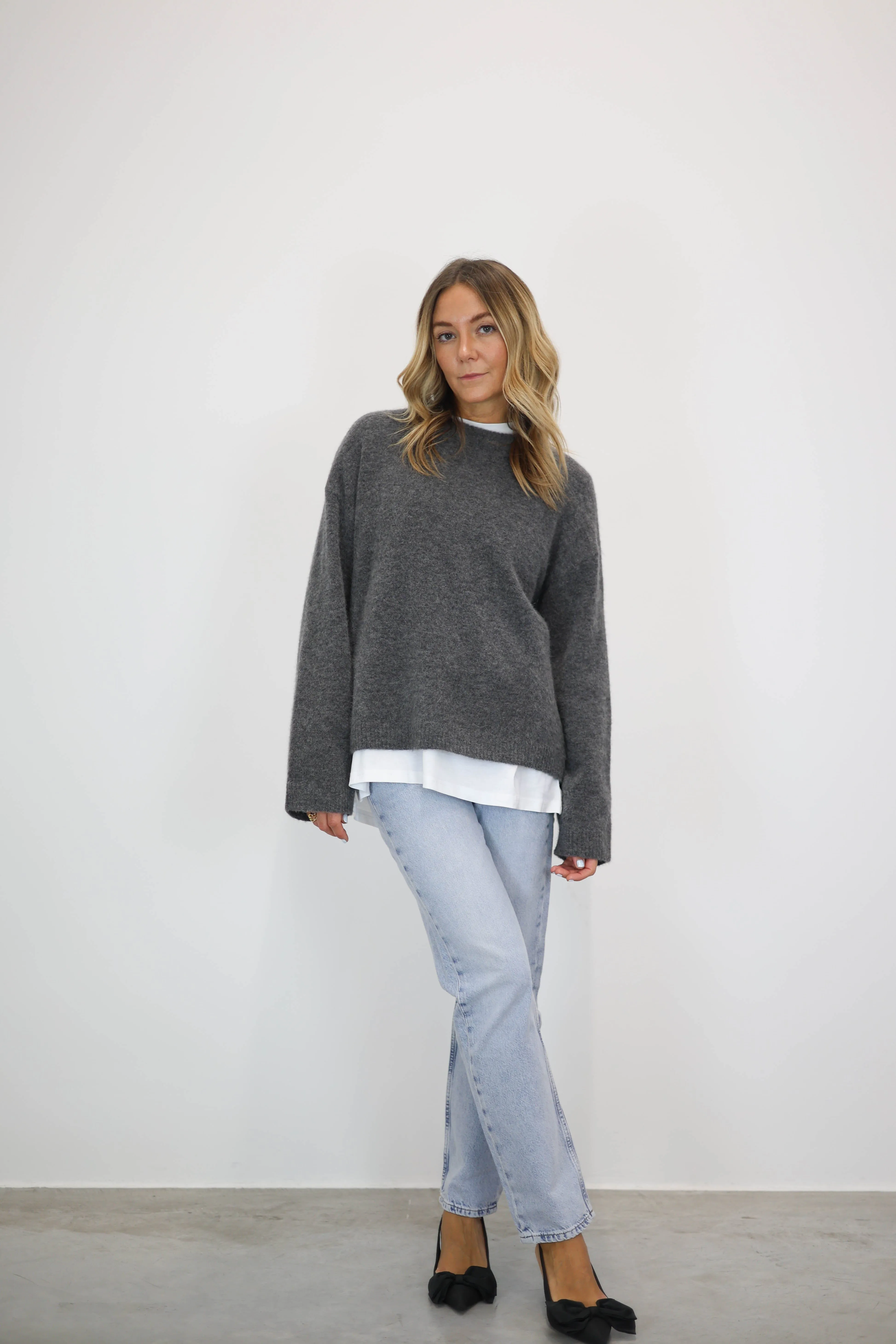 BIRTE APLACA WOOL SWEATER WITH WIDE SLEEVES