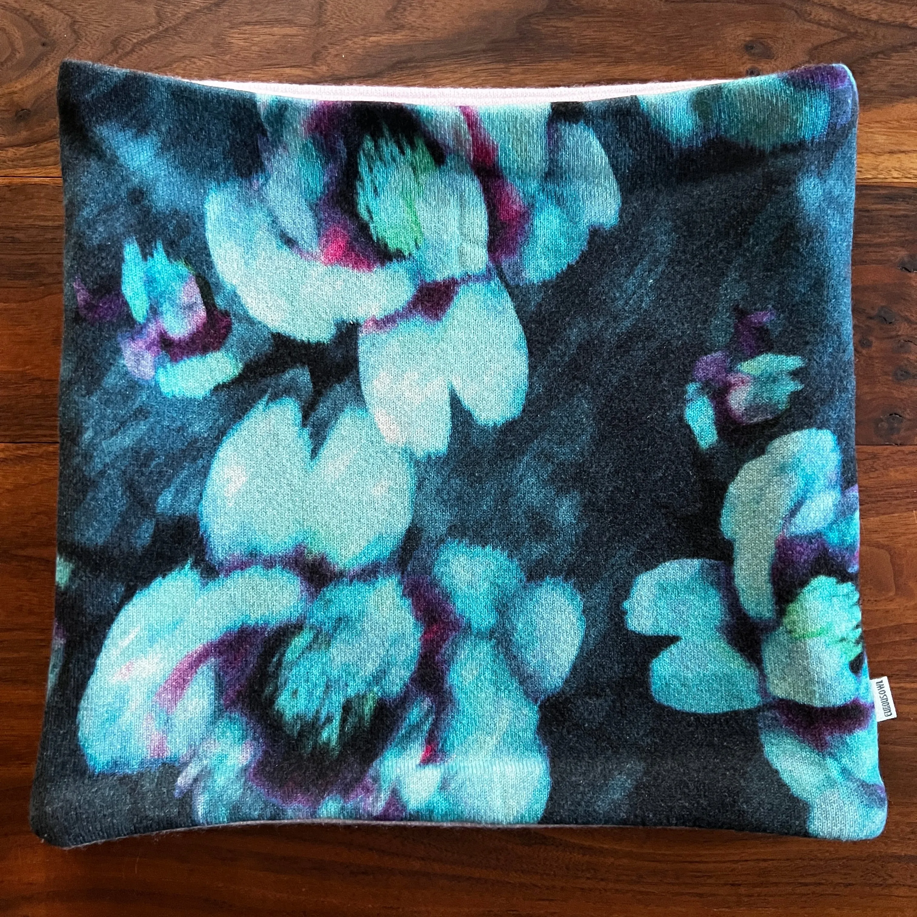 'Blooming' Cashmere Cowl