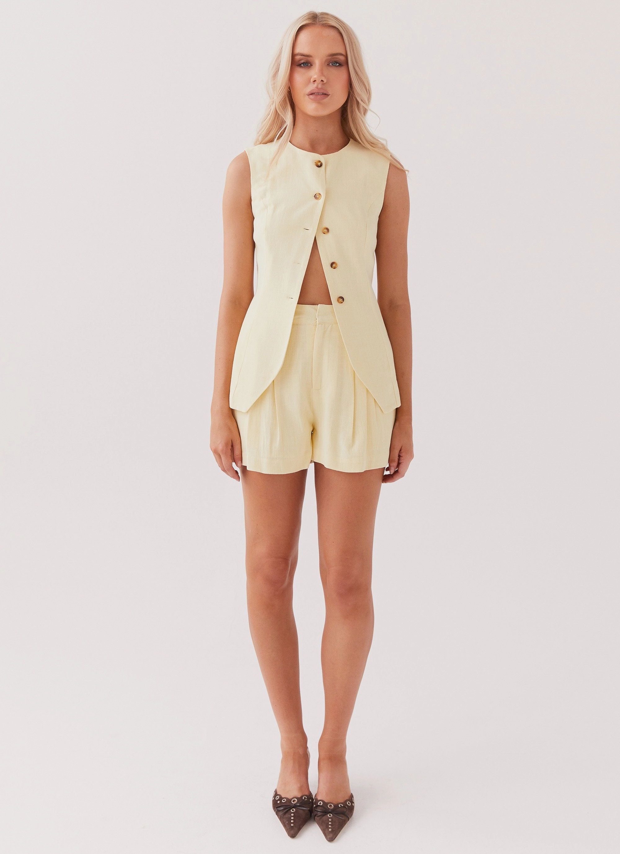 Born For Bordeaux Linen Vest - Lemon