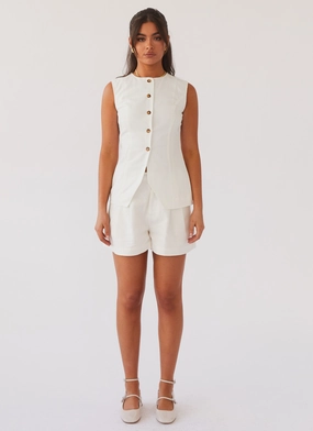 Born For Bordeaux Linen Vest - White Born For Bordeaux Linen Vest - White