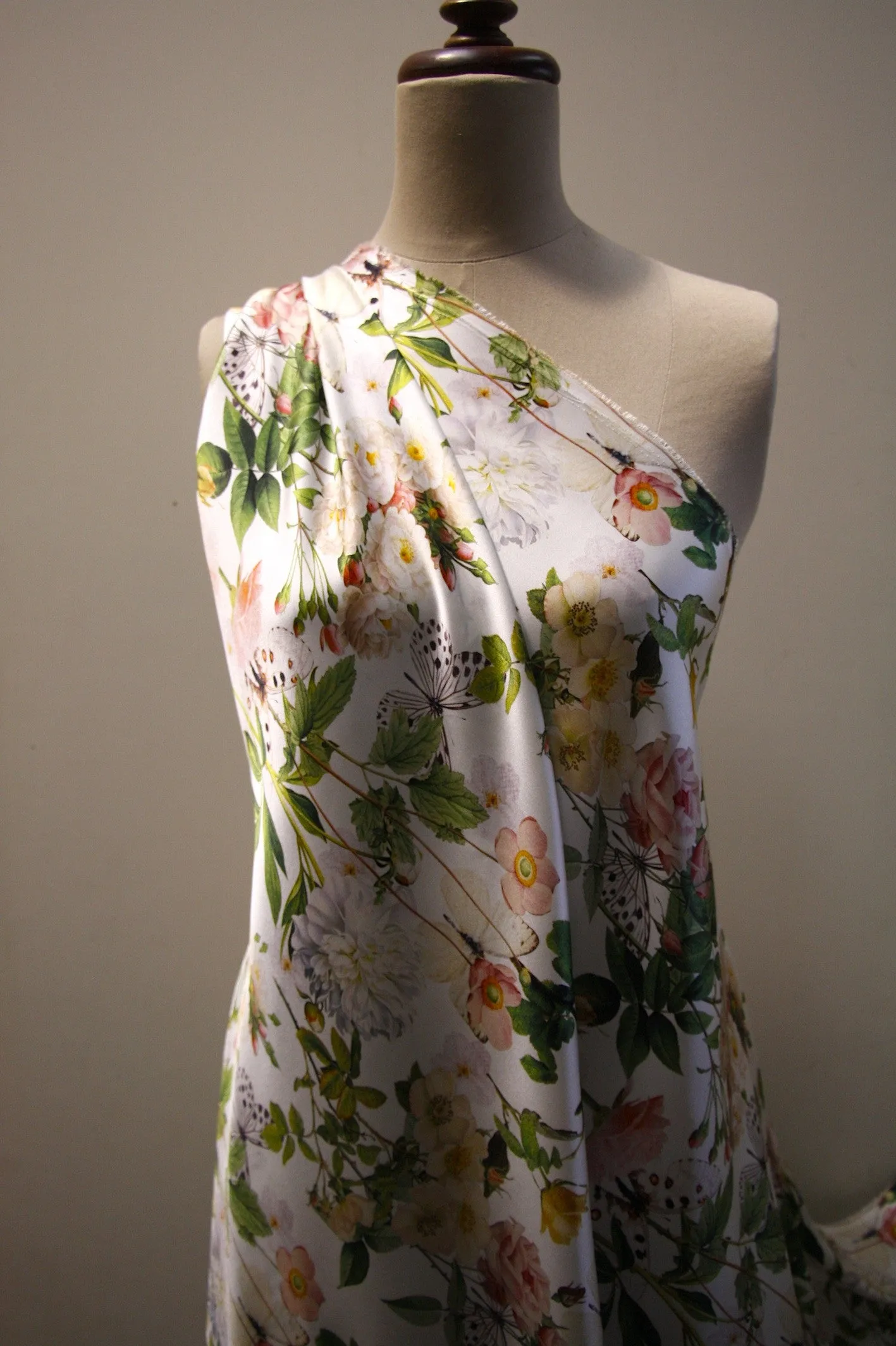 Botanic Wings Silk Satin