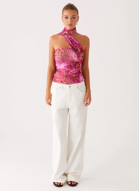 Breaking News Top - Lavender Lagoon Breaking News Top - Lavender Lagoon