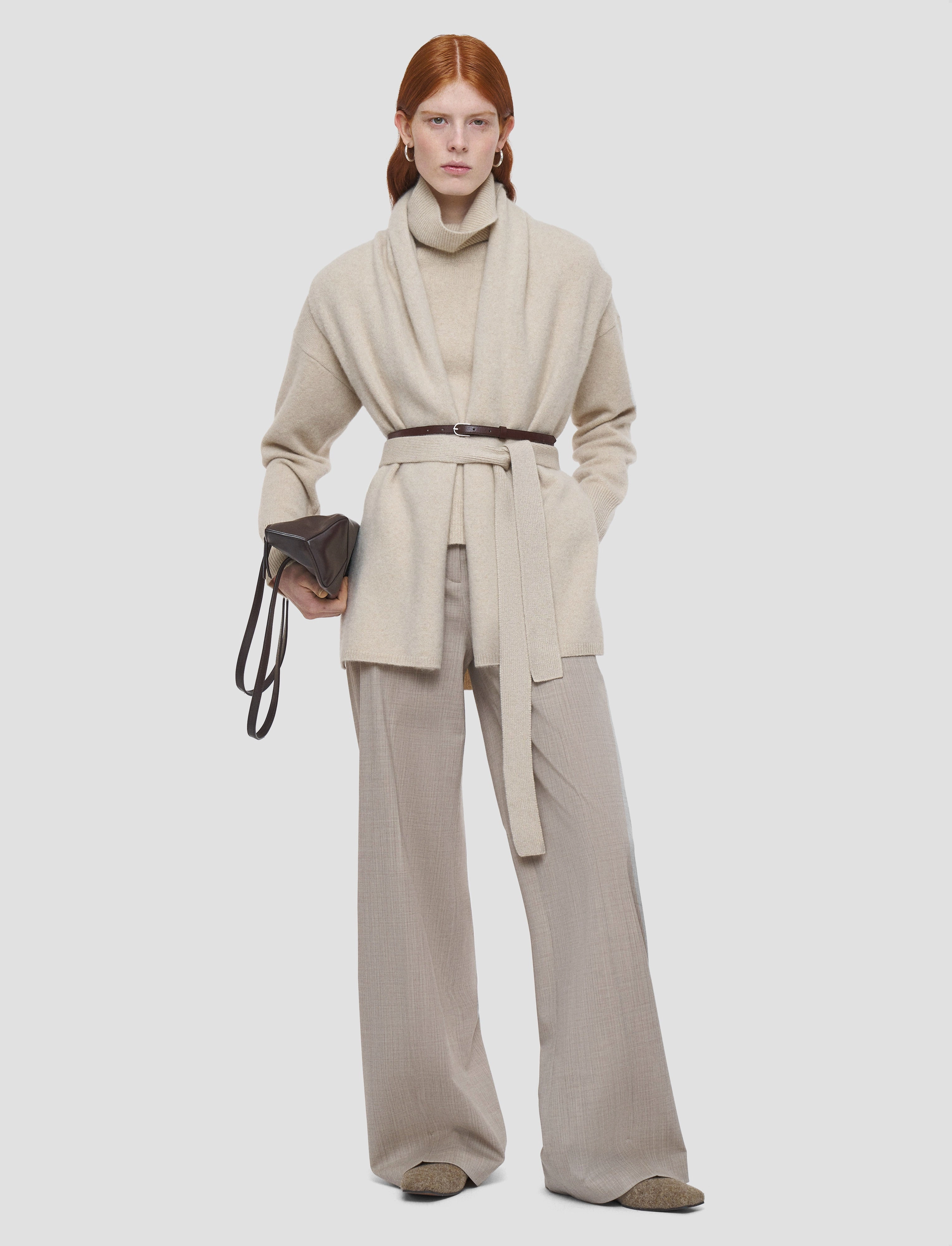 Brushed Cashmere Sleeveless Wrap