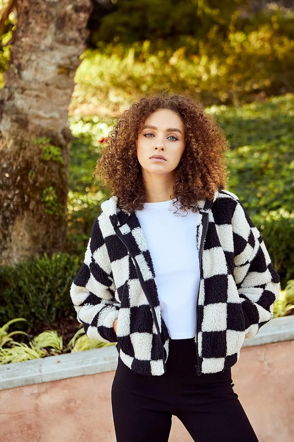 Cali1850 Women's Printed Faux Sherling Cropped Hoodie Outerwear Winter Coat Jacket