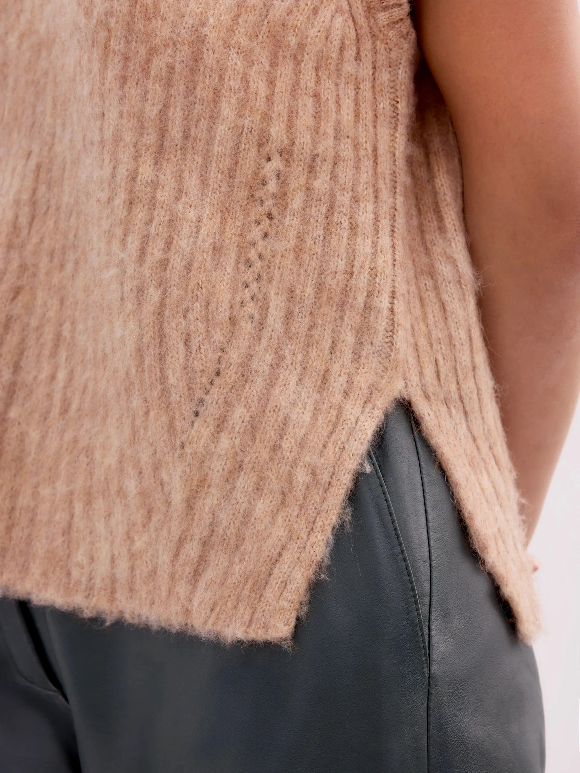 Caramel V-Neck Knit Vest with Wool and Alpaca