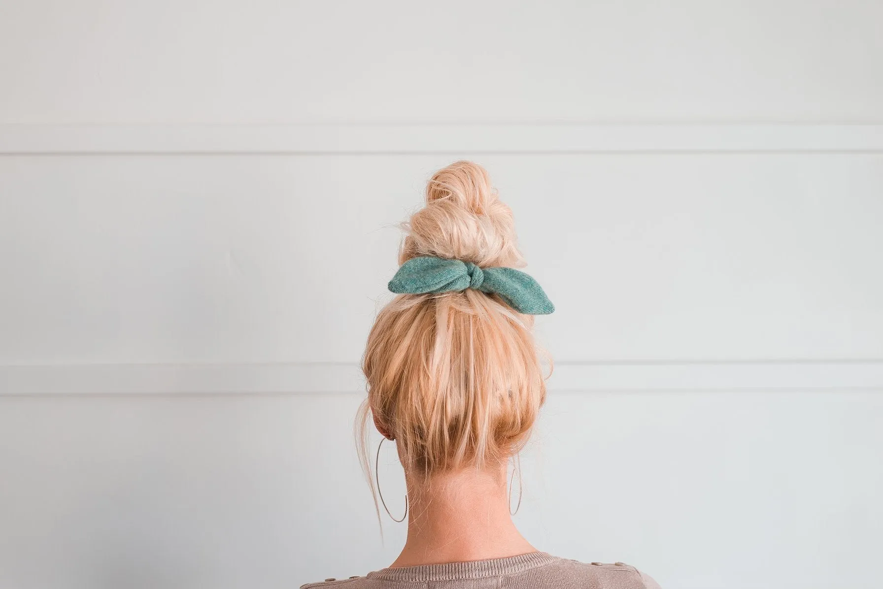 CASHMERE SCRUNCHIE | Judy