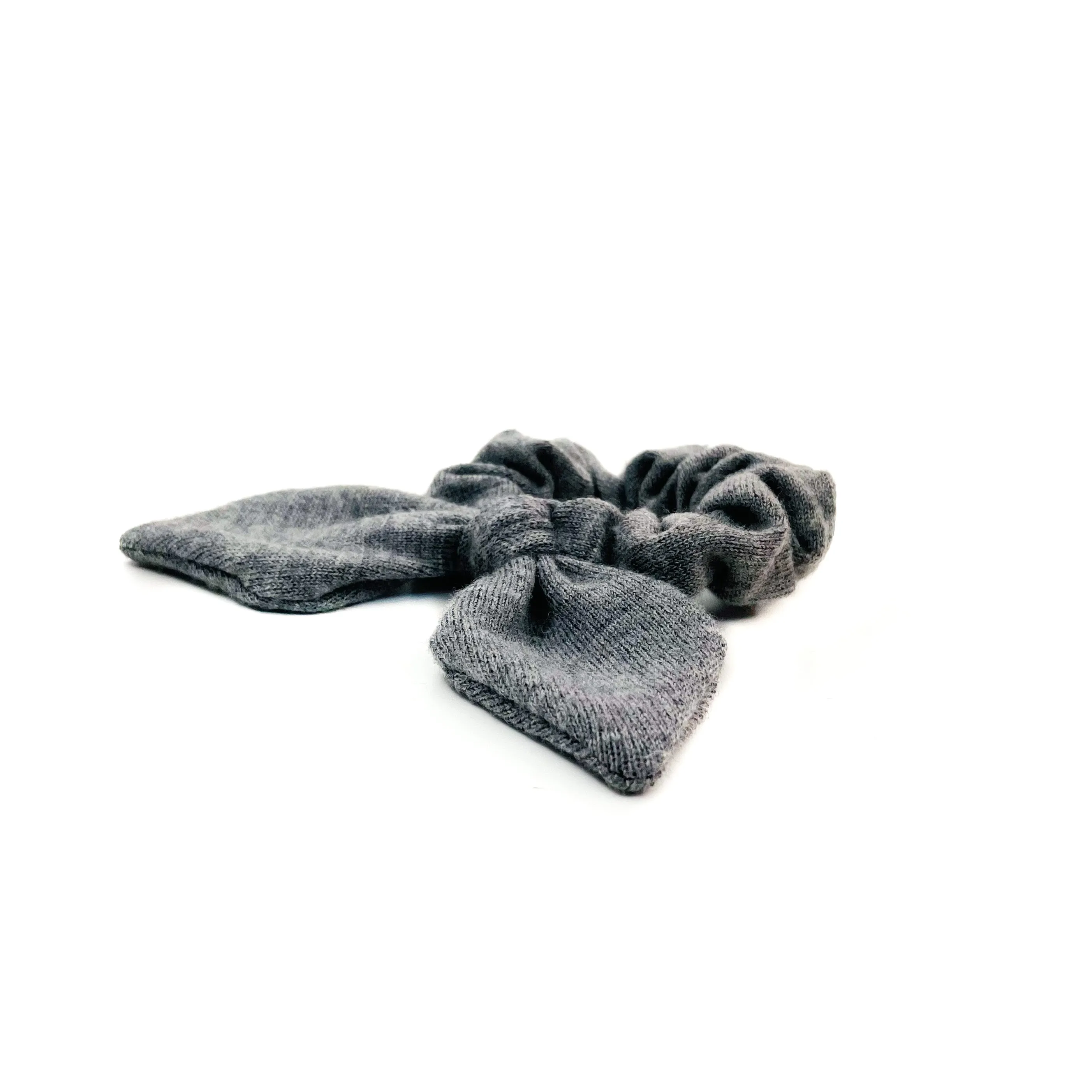 CASHMERE SCRUNCHIE | Thin | Stacey
