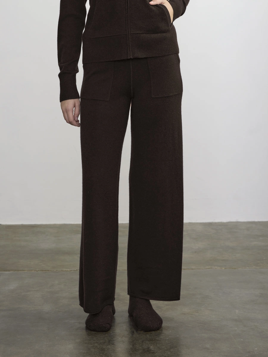 CASHMERE SWEATS