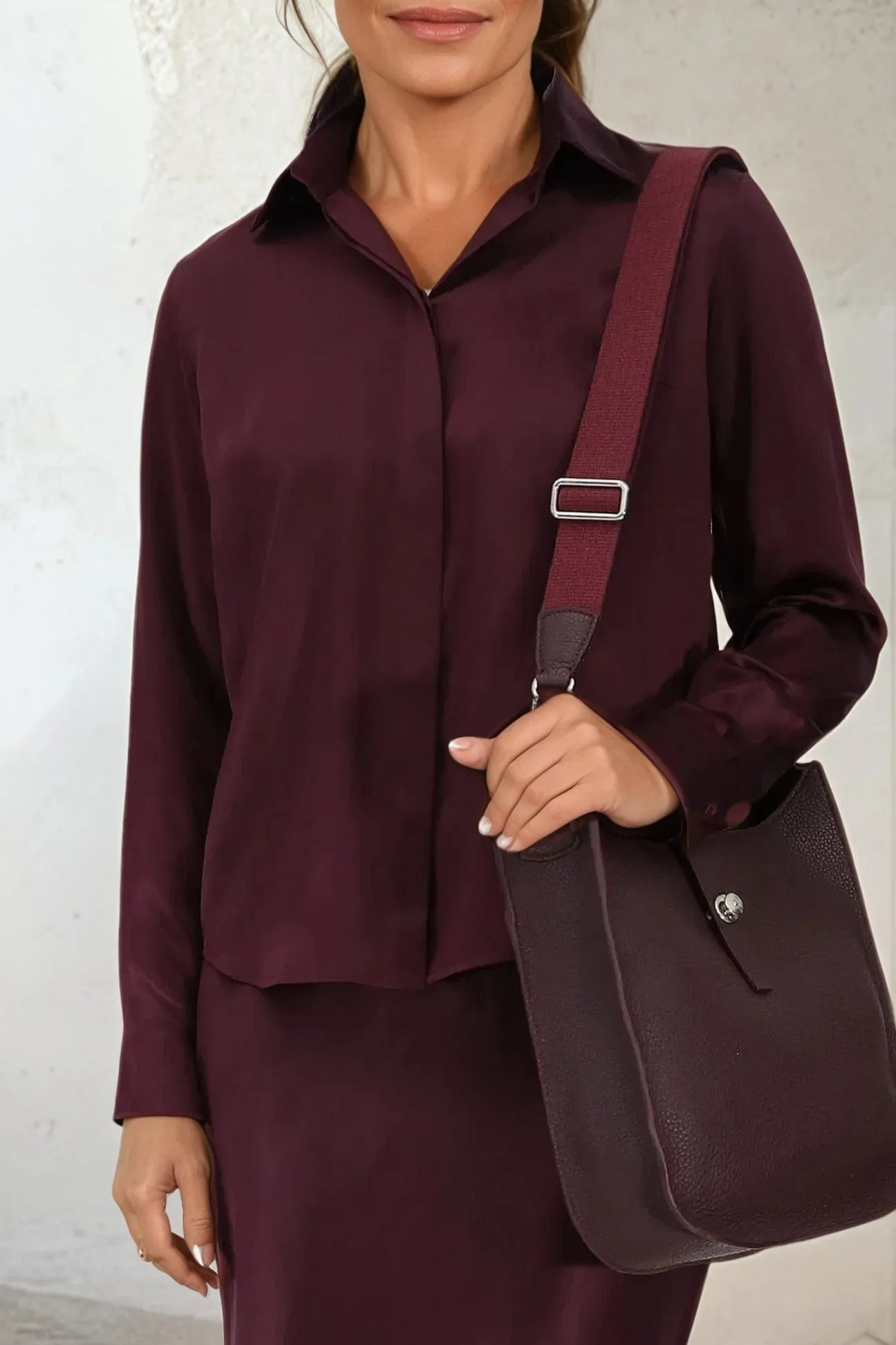 CIELO BLOUSE IN SILK CHARMEUSE BORDEAUX