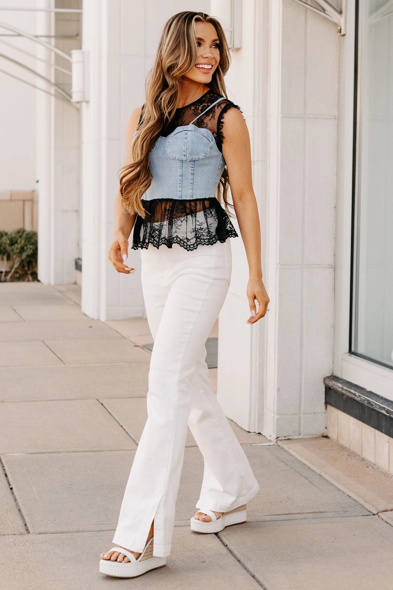 Claudette High Rise Flare Judy Blue Jeans (White)