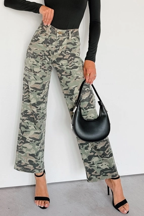 Copernicus Camo Print Straight Leg Carpenter Jeans (Camo) Copernicus Camo Print Straight Leg Carpenter Jeans (Camo)