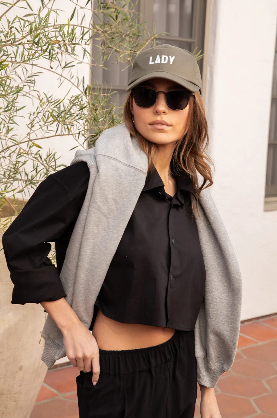 CROPPED BOXY BUTTON UP IN BLACK POPLIN