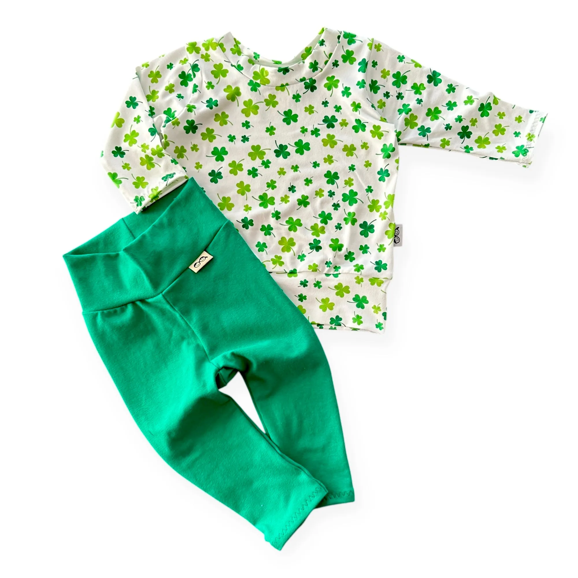 Dainty Shamrocks and Green Lounge Set