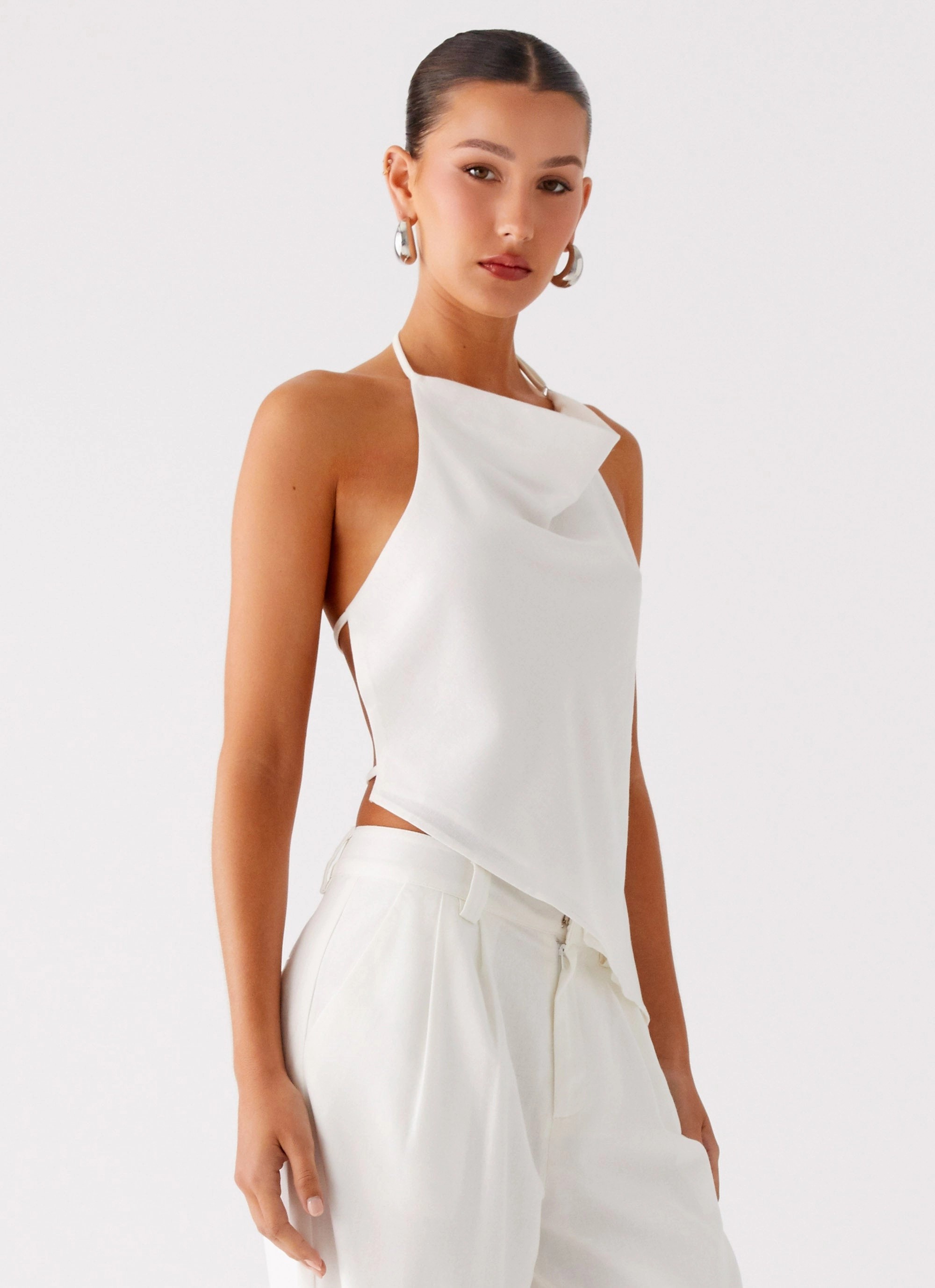 Delong Backless Linen Top - White