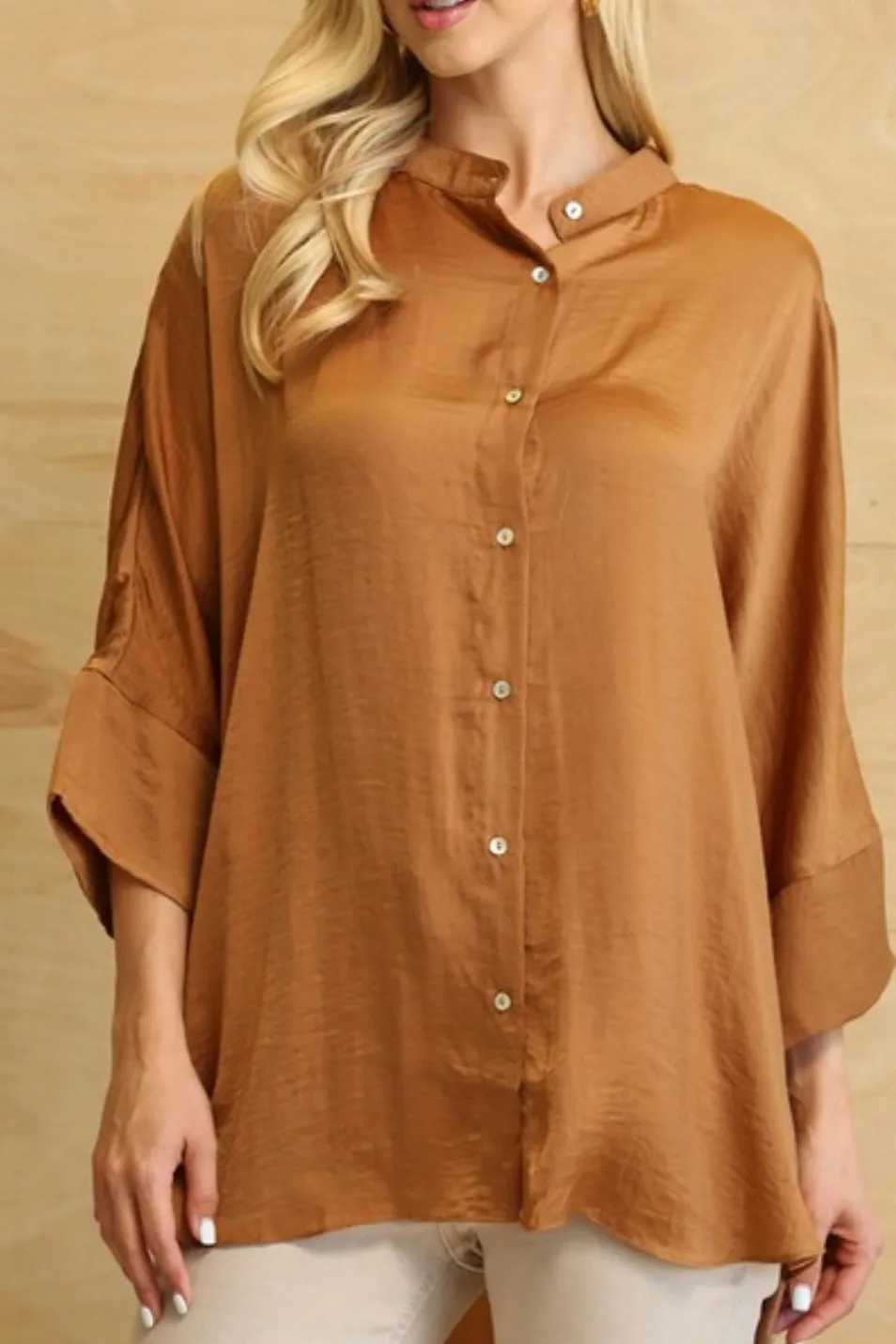 DOLMAN SLEEVE WASHED SATIN MANDARIN COLLAR BUTTON DOWN HILO TOP