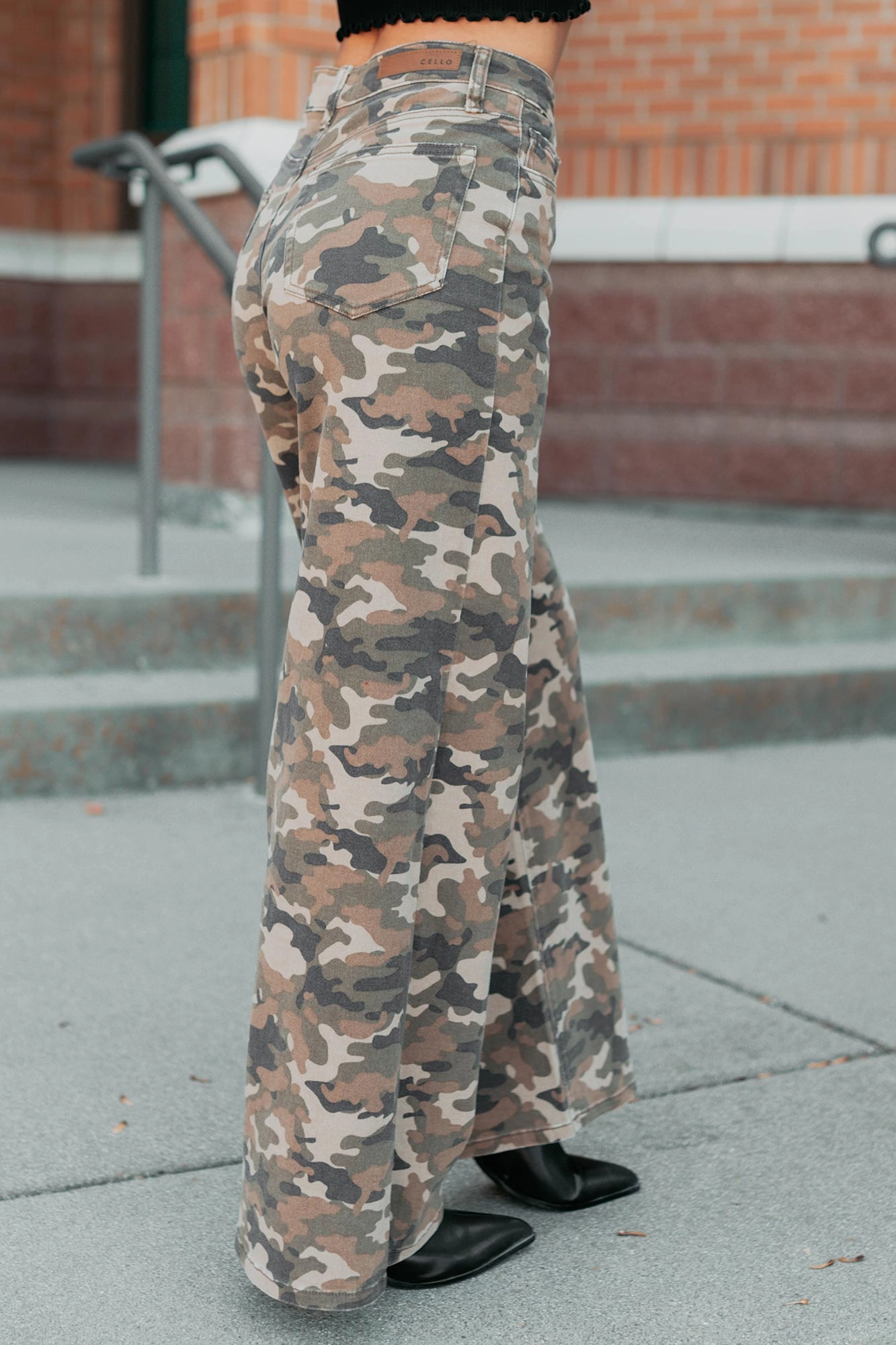 Douglas High Rise Wide Leg Cello Jeans (Camo)