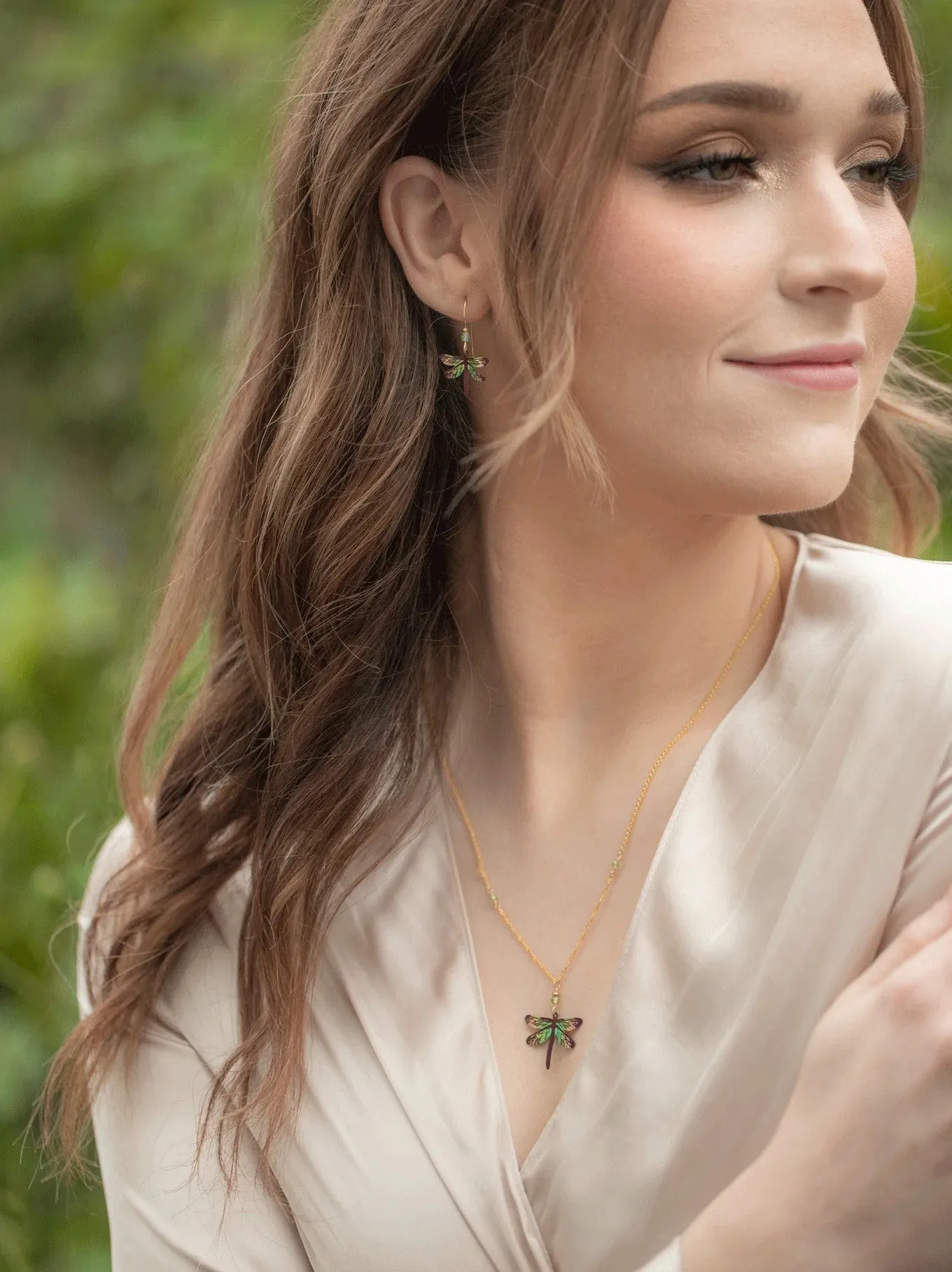 DRAGONFLY NECKLACE
