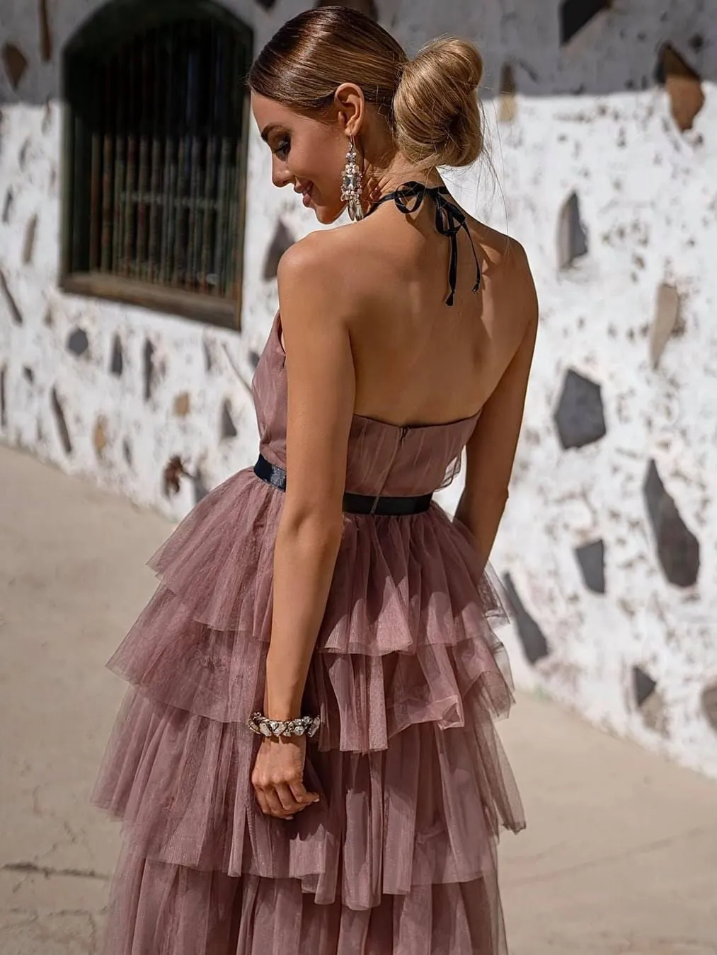 Elegant Halter Neckline Knee-length A-line Prom Dresses Tiered Dress PD588