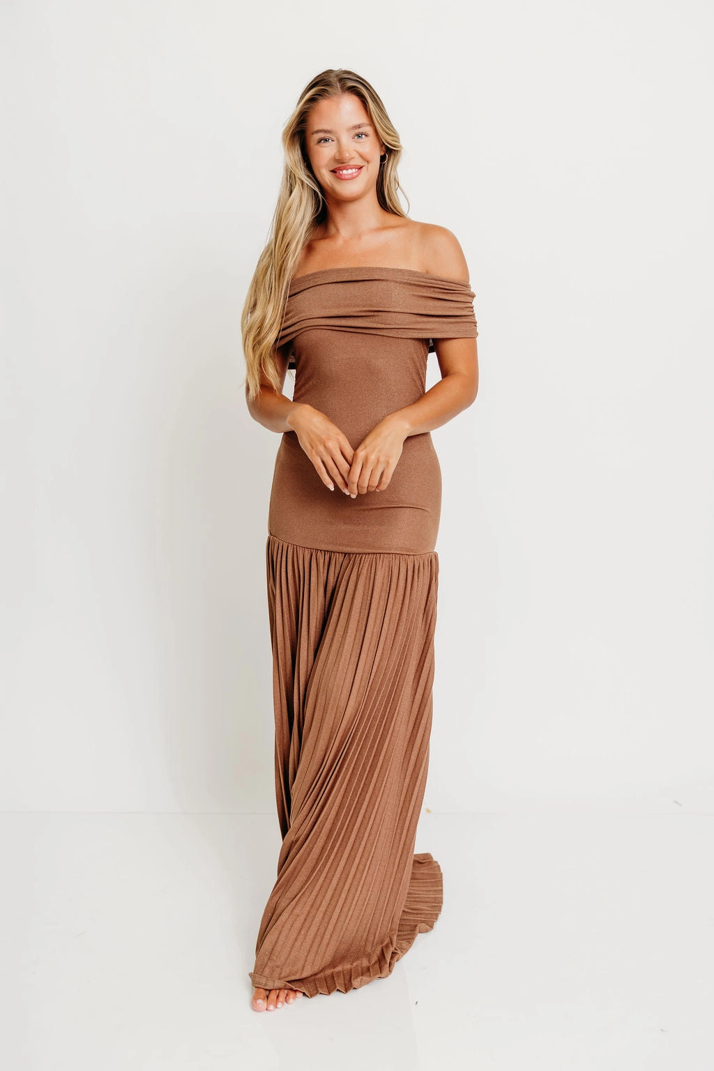 Elina Maxi Dress in Brown