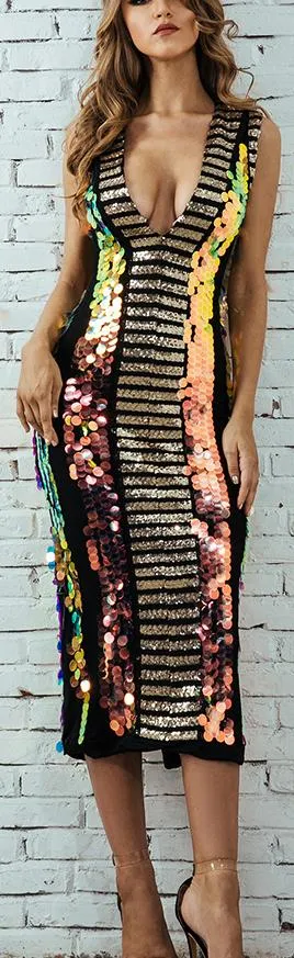 Embellished Low-Cut Stretch Evening Dress