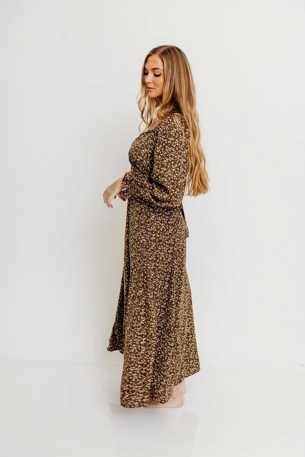 Erin Floral Maxi Dress in Olive