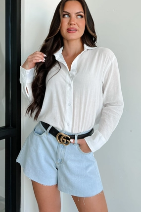 Evander High Rise Raw Hem Denim Sneak Peek Shorts (Light) Evander High Rise Raw Hem Denim Sneak Peek Shorts (Light)