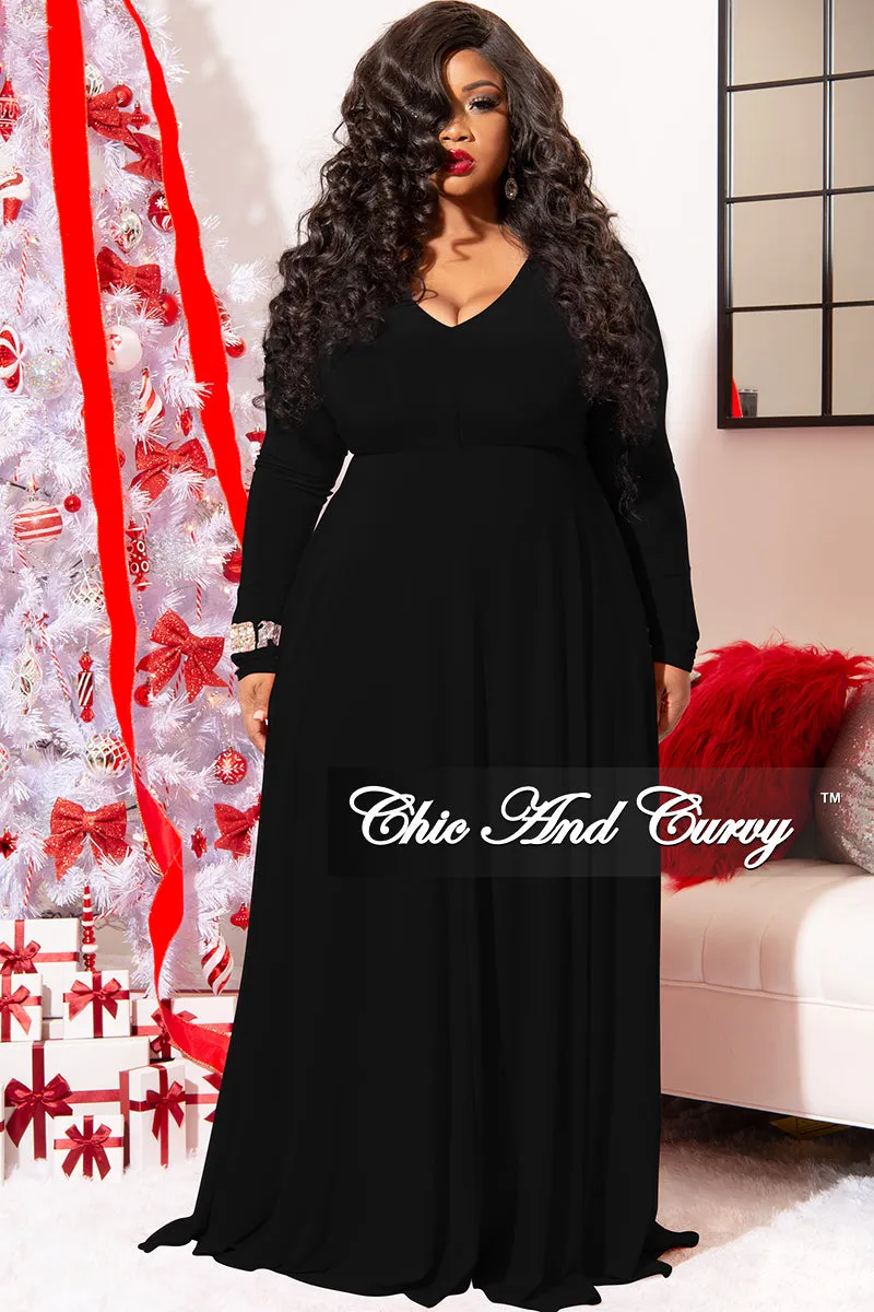 Final Sale Plus Size Long Sleeve Gown with V-Neck in Black