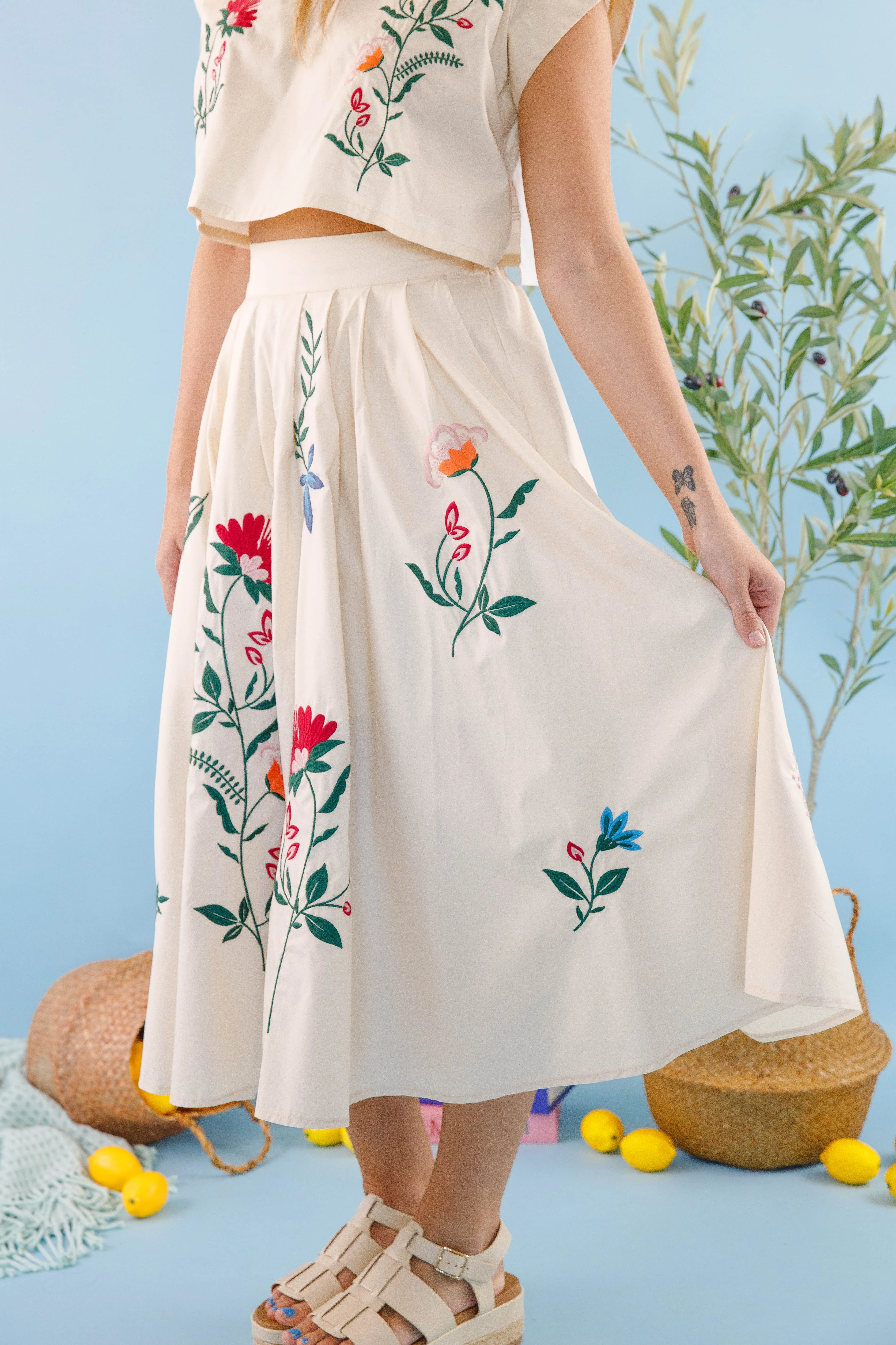 Finding The Good Midi Skirt-Tan
