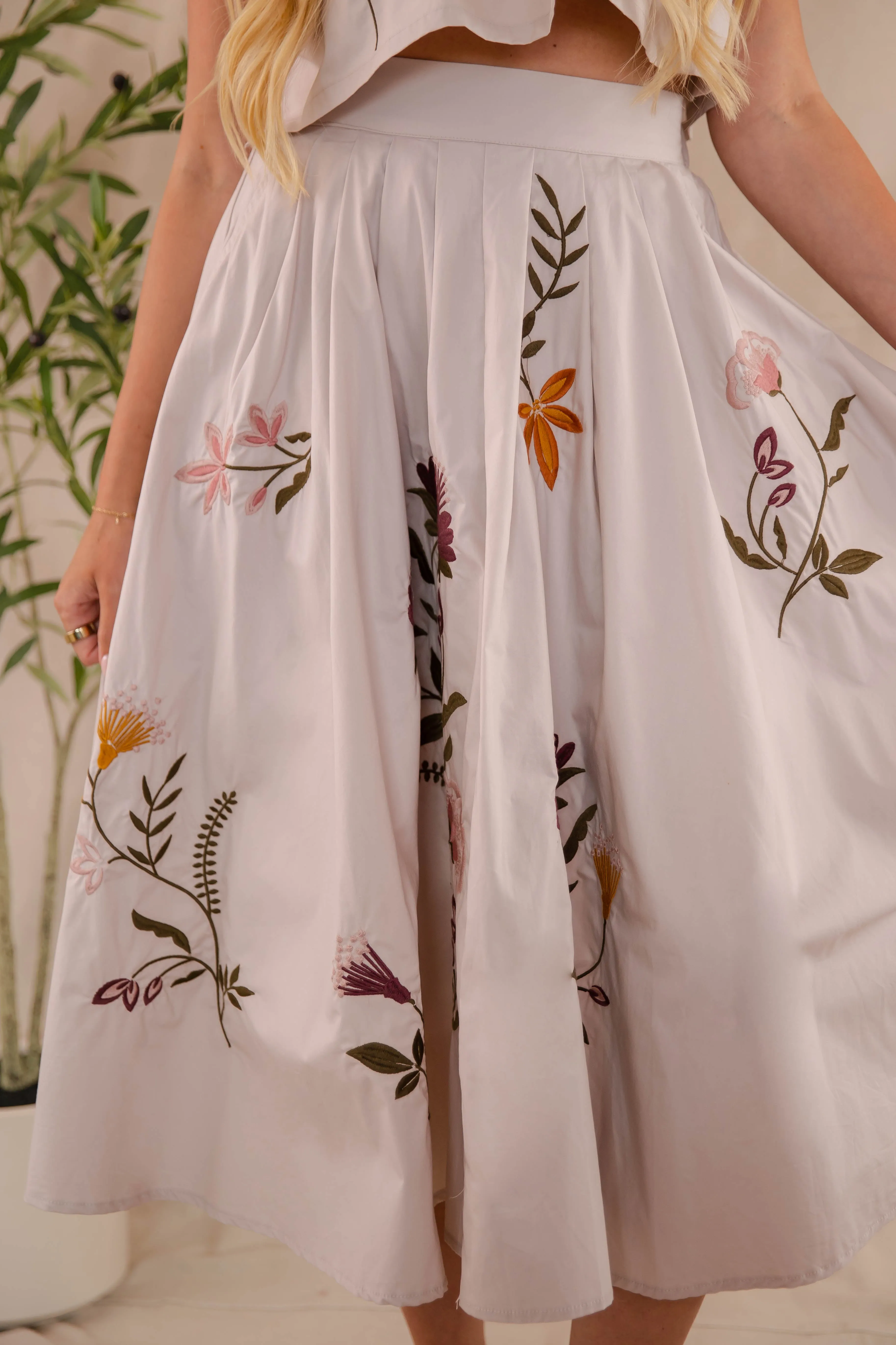 Finding The Good Midi Skirt