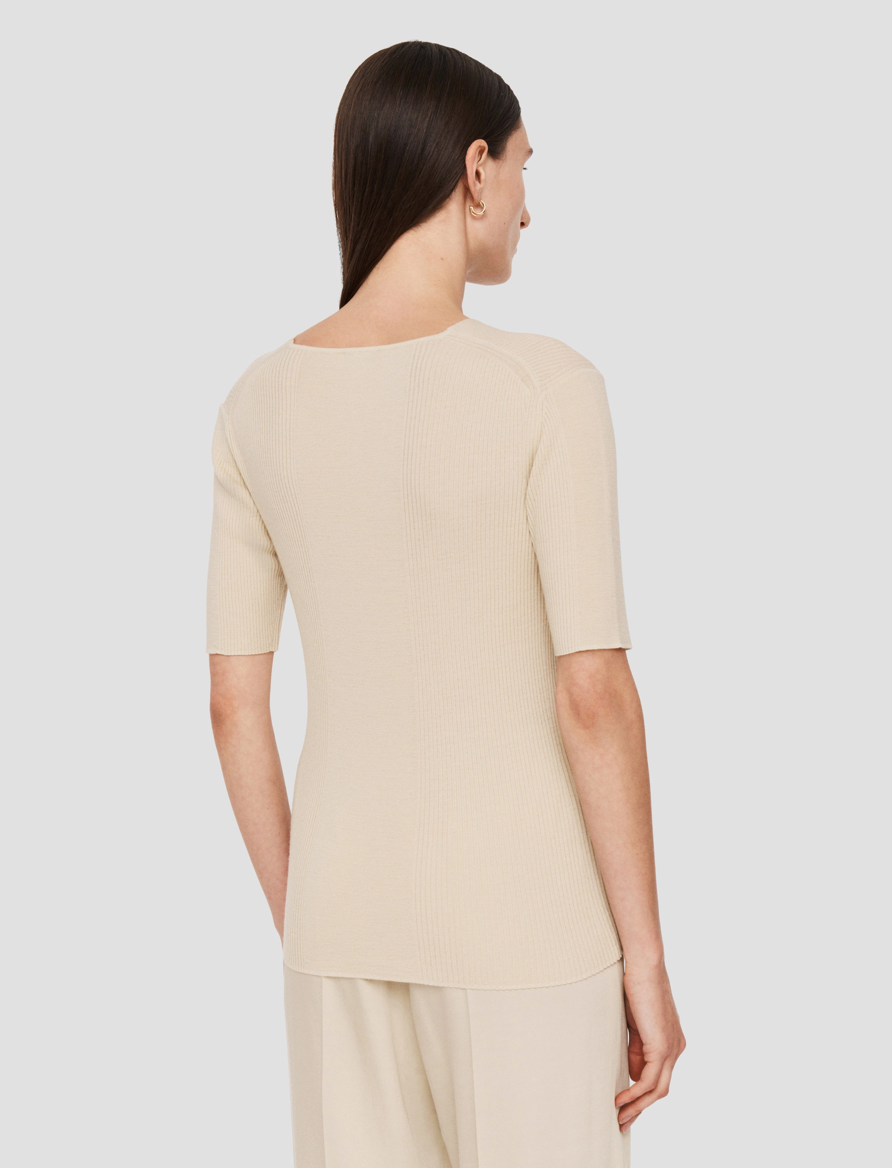 Fine Merino Rib V Neck Top