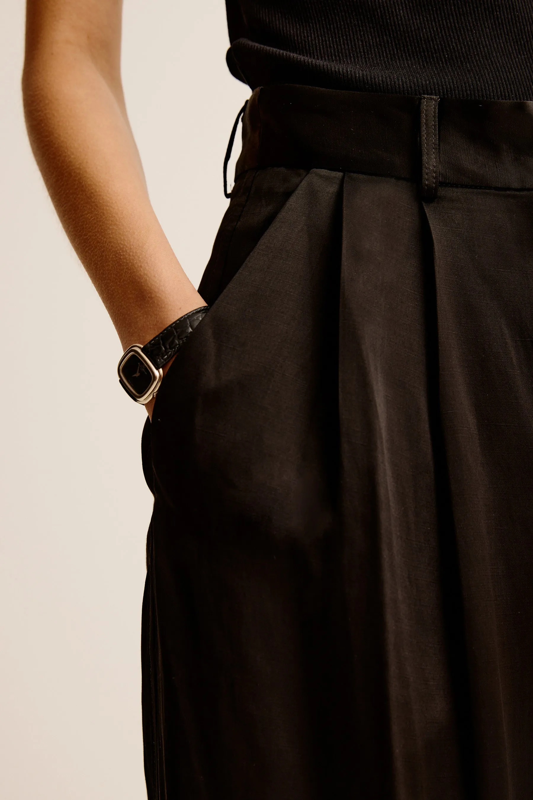 Finesa Tailored Shorts - Black