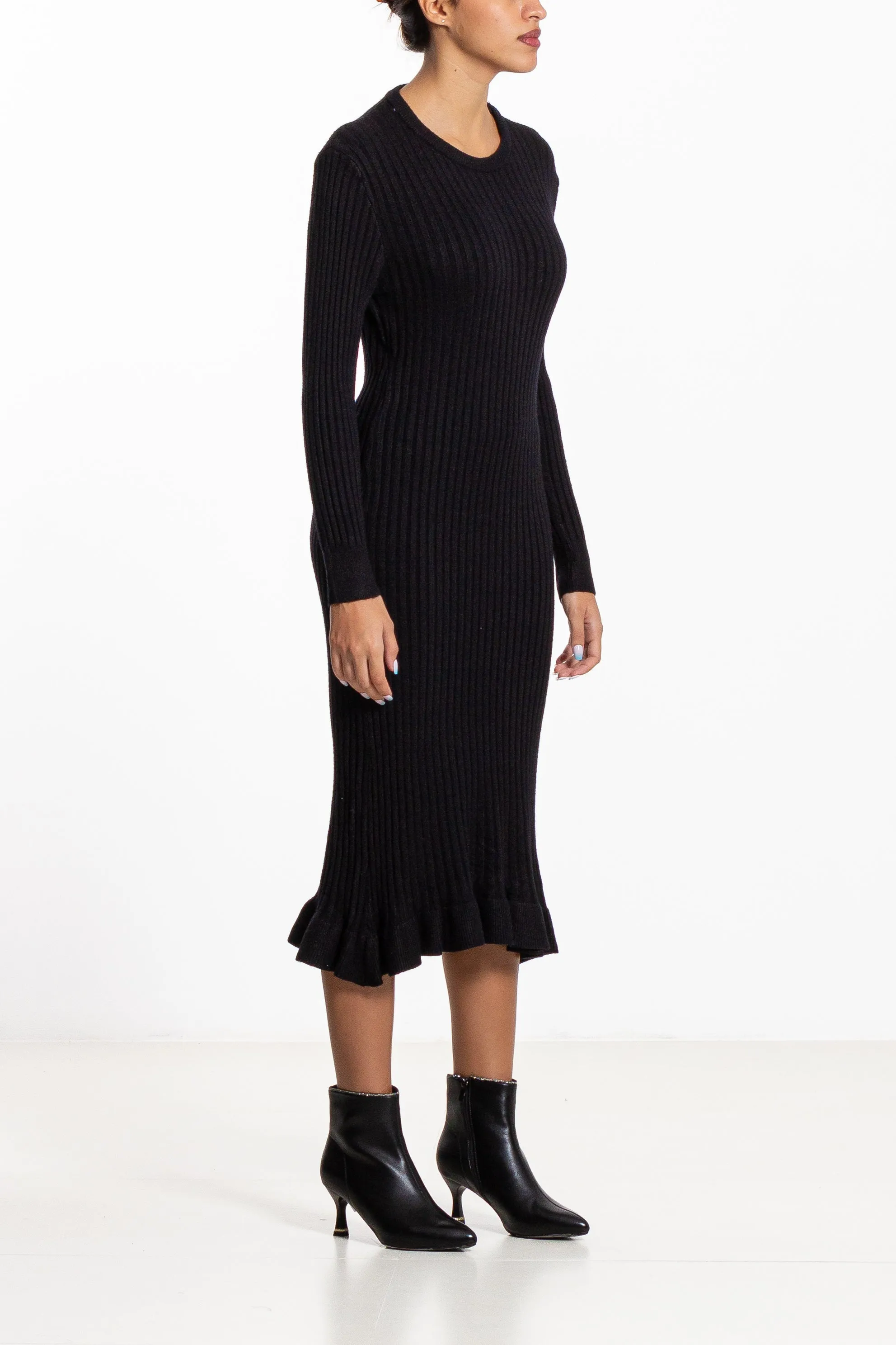 FITTED KNIT MIDI DRESS