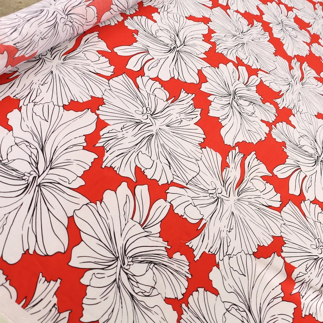 Floating Crimson - Silk Crepe De Chine