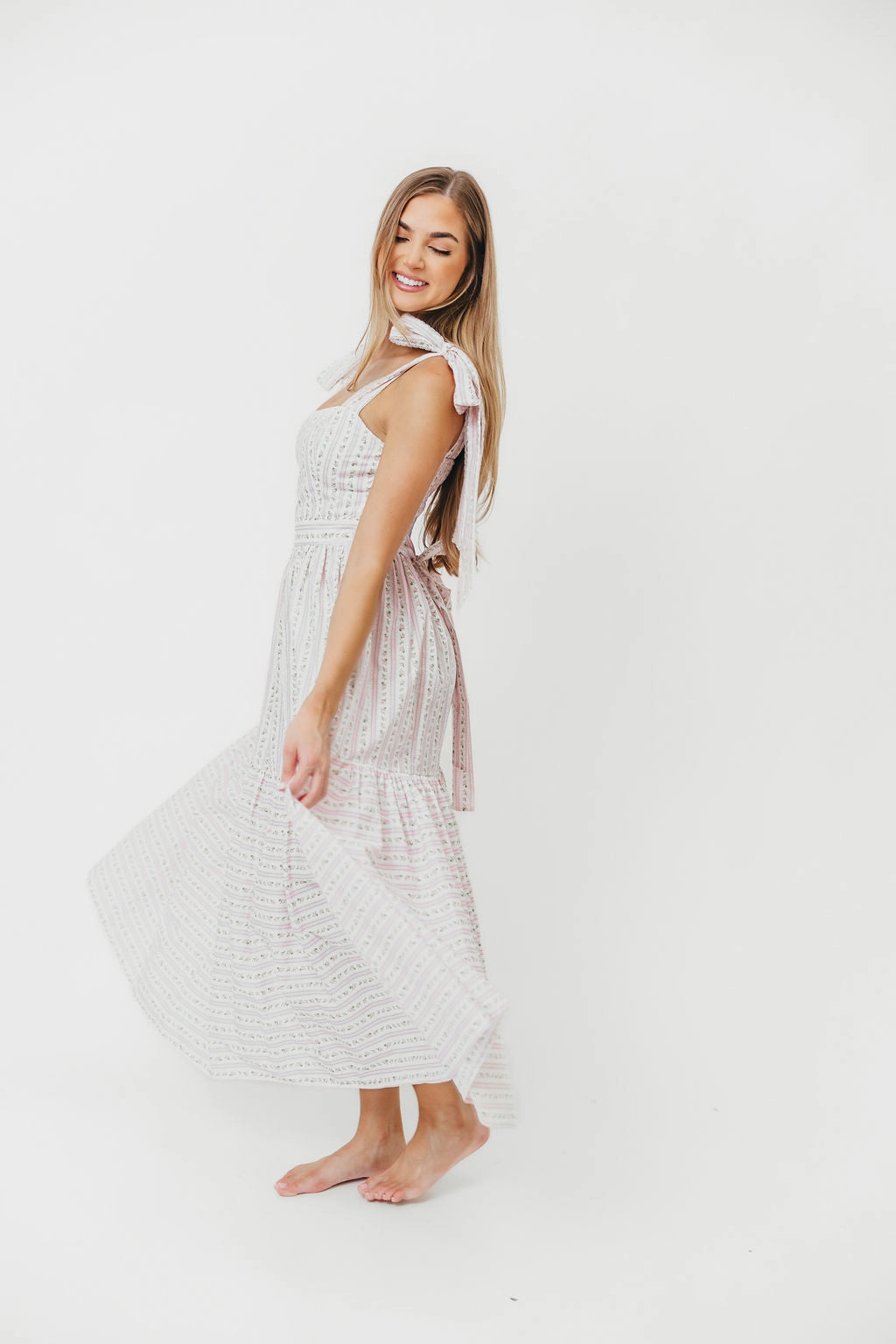 Garcelle Floral Tiered Midi Dress in Pink *Final-Sale*