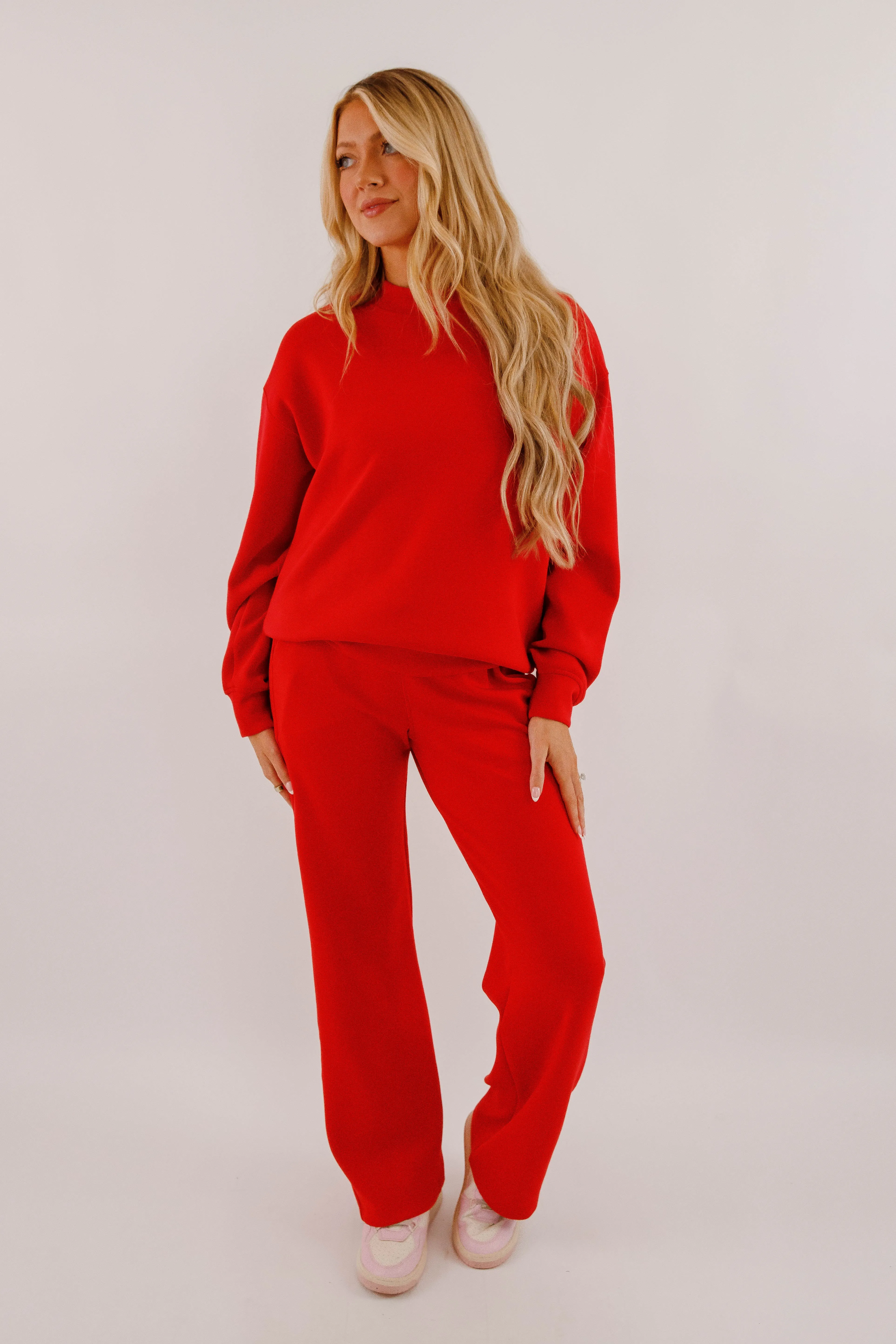 Gathering Miles Pullover-Red