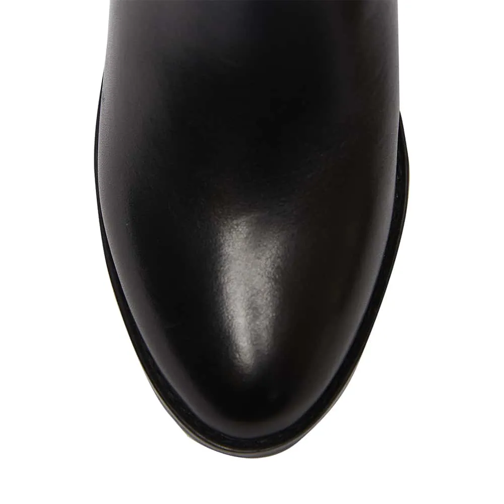 Geronimo Boot in Black Leather