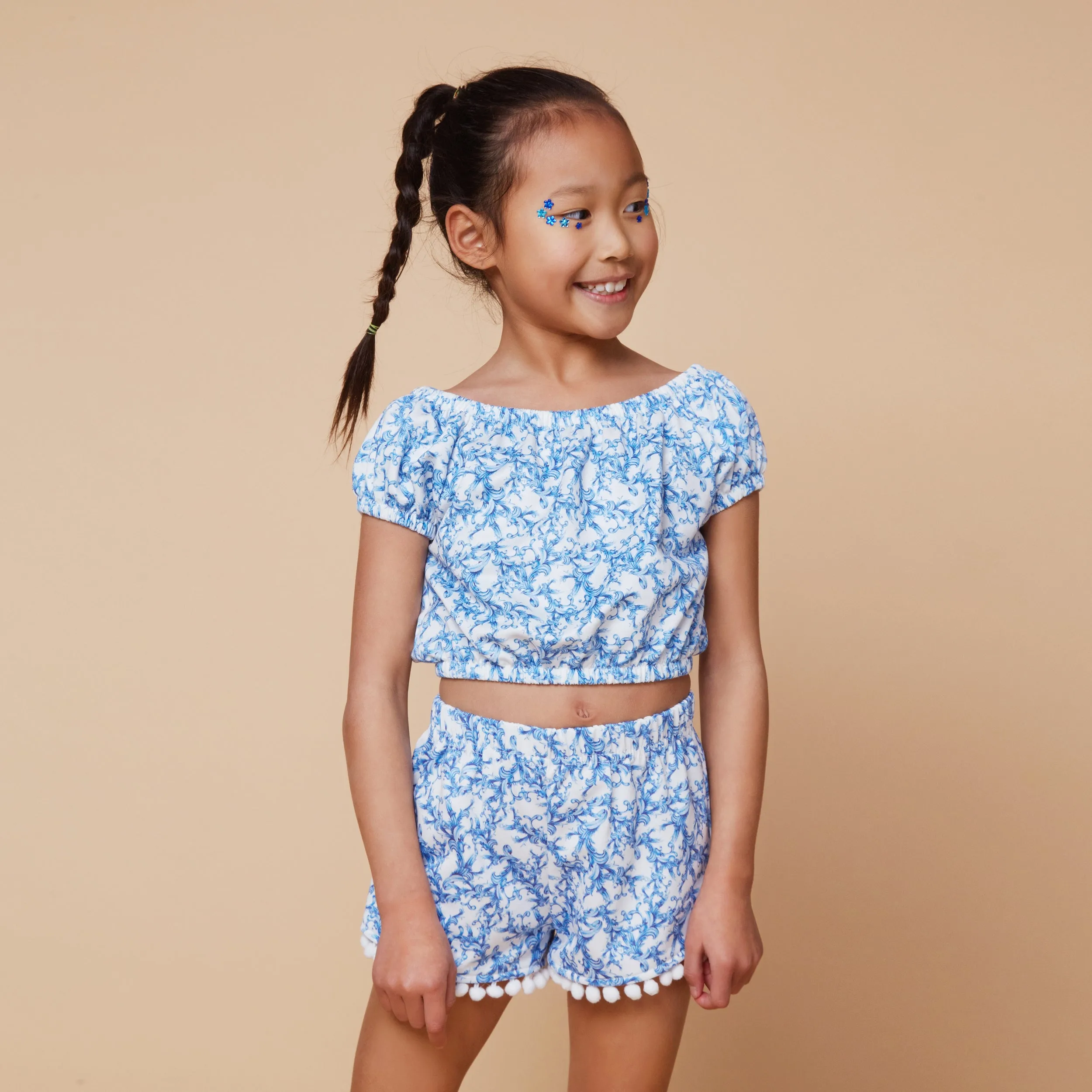 GIRL'S CROP TOP LILIES